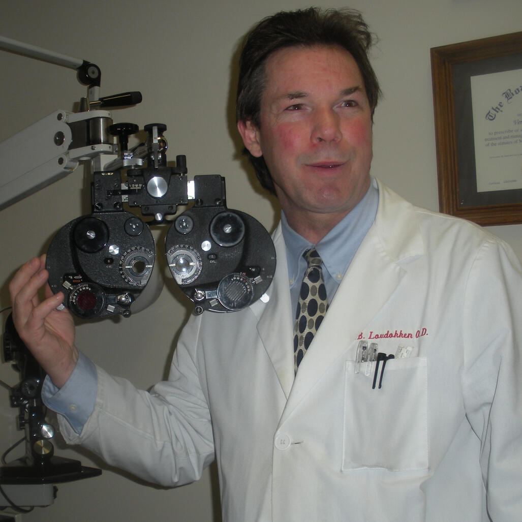 Lindstrom Optical Welcome Welcome